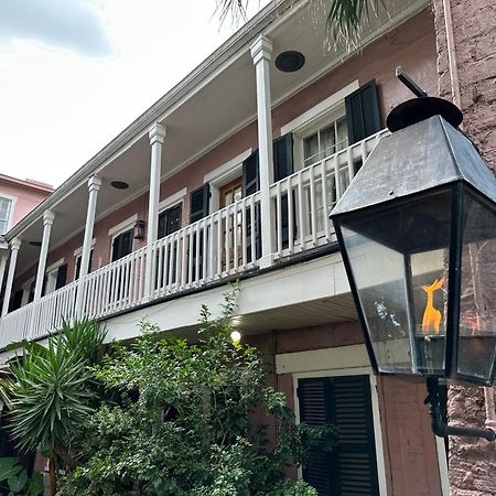 Lamothe House Hotel A French Quarter Guest Houses Property นิวออร์ลีนส์ ภายนอก รูปภาพ
