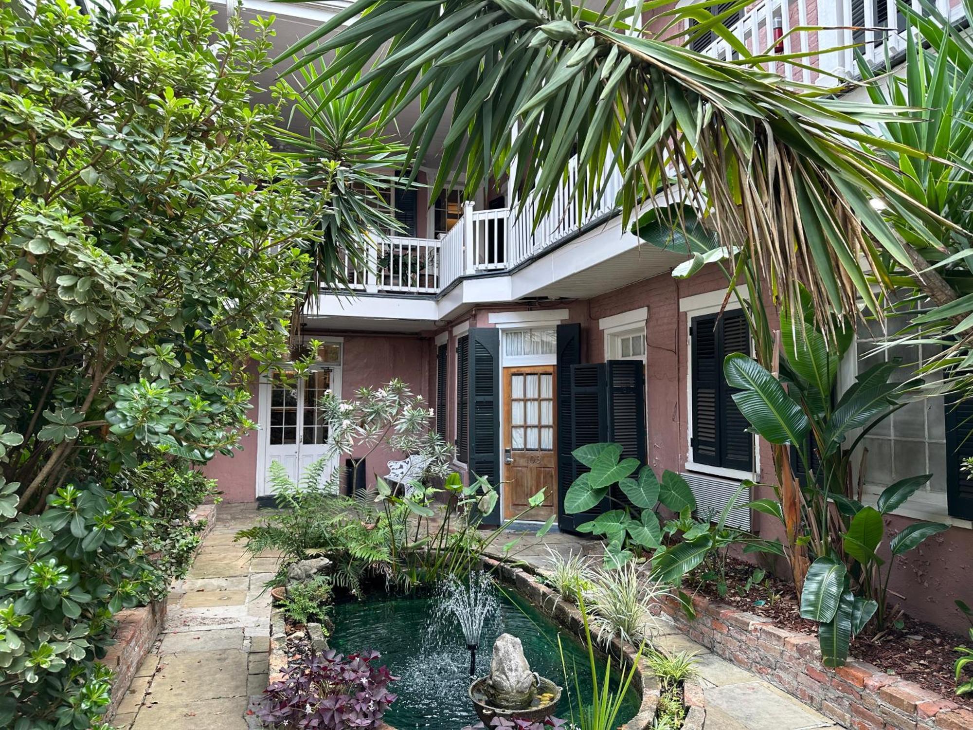 Lamothe House Hotel A French Quarter Guest Houses Property นิวออร์ลีนส์ ภายนอก รูปภาพ