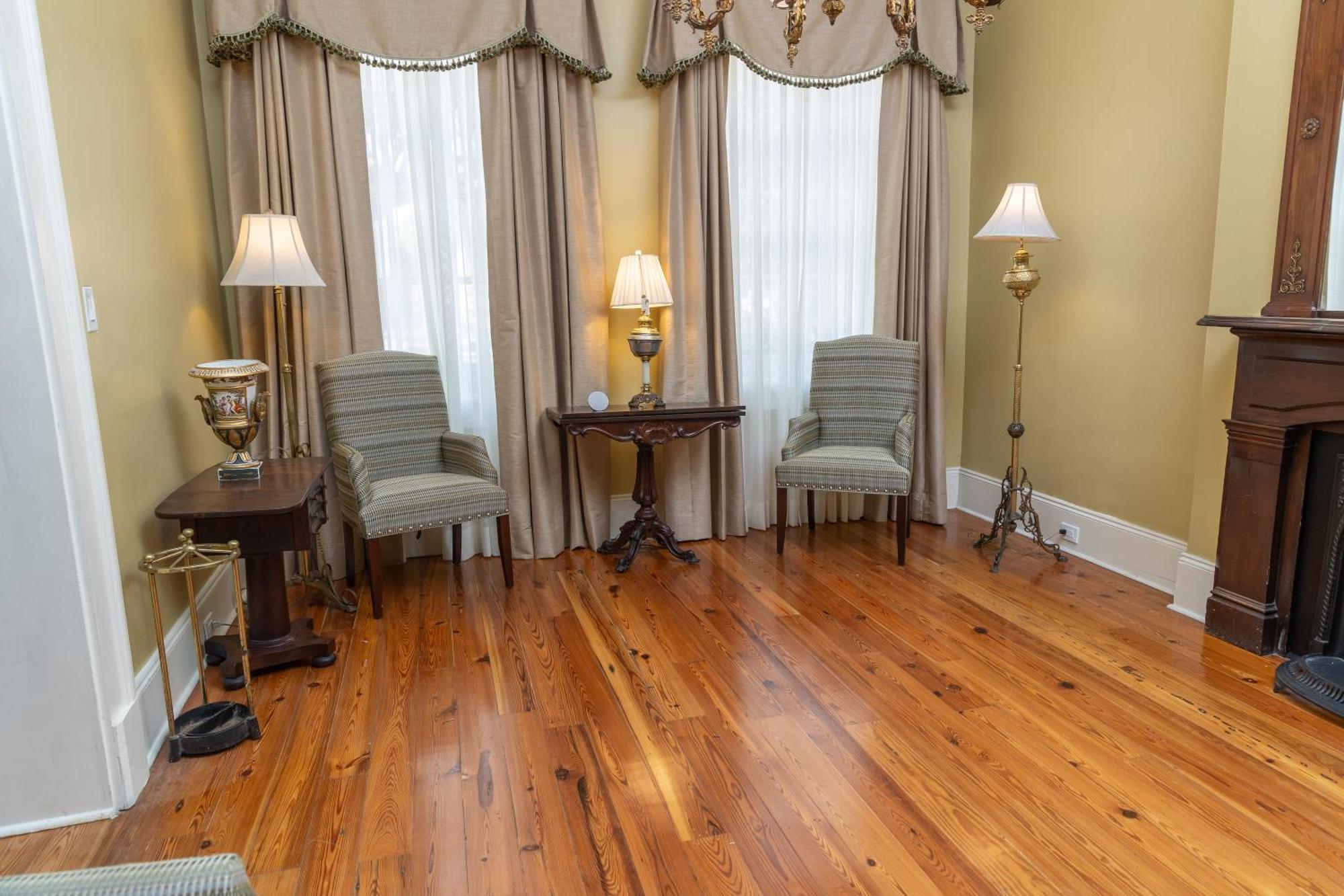 Lamothe House Hotel A French Quarter Guest Houses Property นิวออร์ลีนส์ ภายนอก รูปภาพ