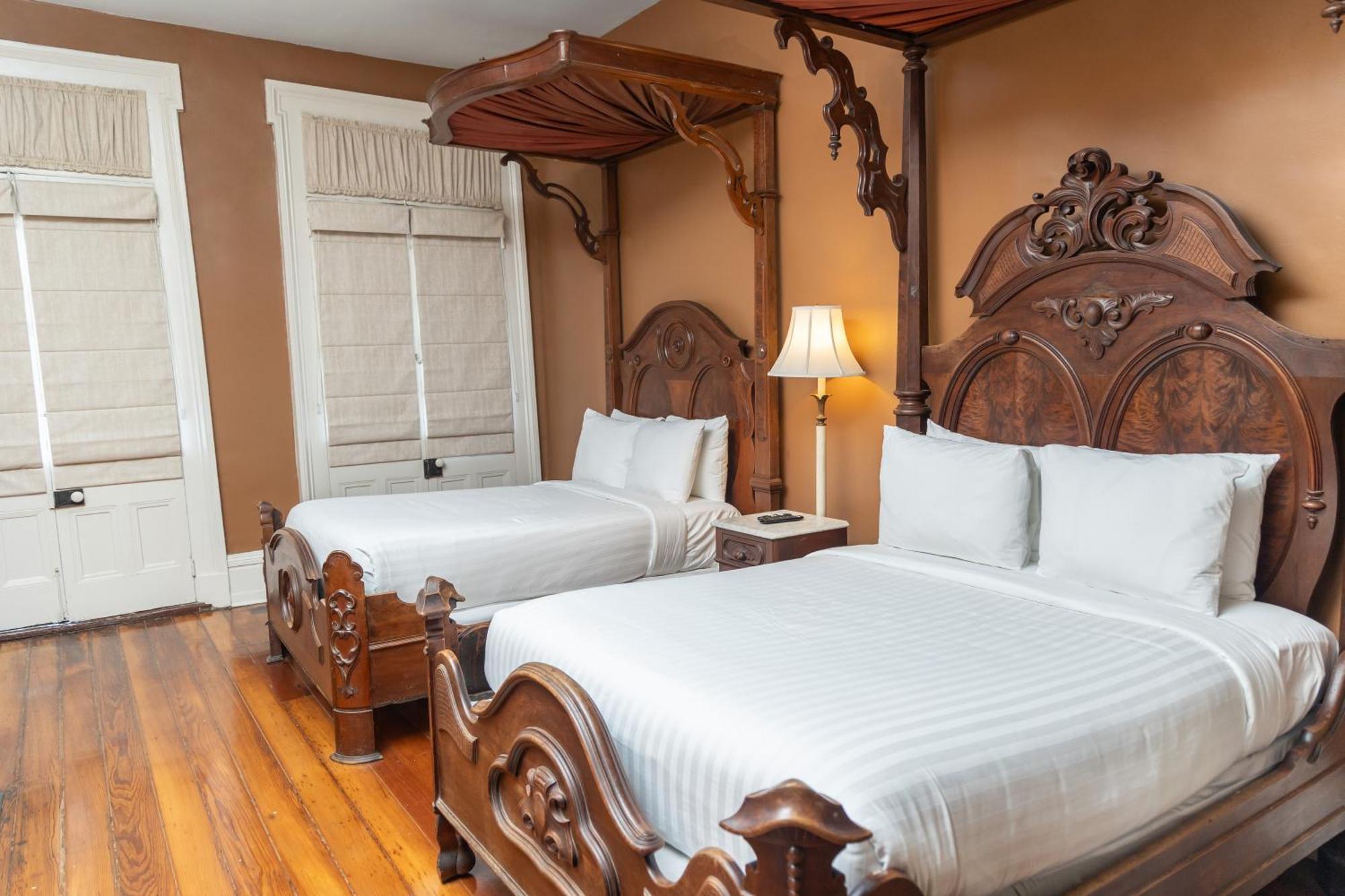 Lamothe House Hotel A French Quarter Guest Houses Property นิวออร์ลีนส์ ภายนอก รูปภาพ